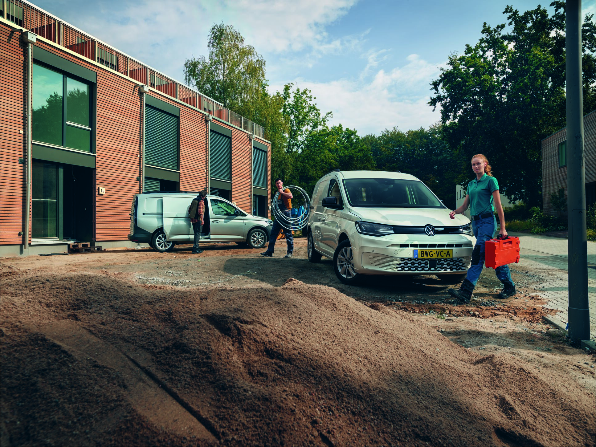 De nieuwe Volkswagen Caddy Cargo en Life. Vanaf Q4 beschikbaar bij Van den Udenhout bedrijfswagens.