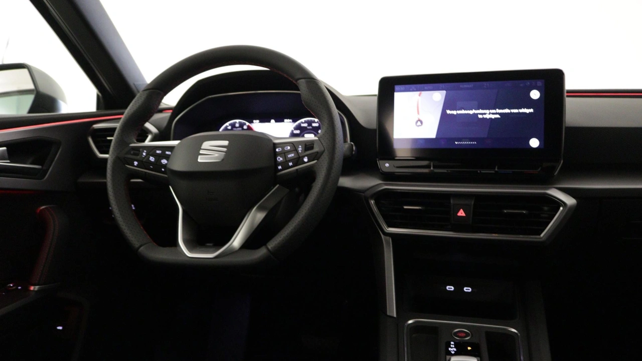 SEAT Leon Sportstourer FR Business Intense