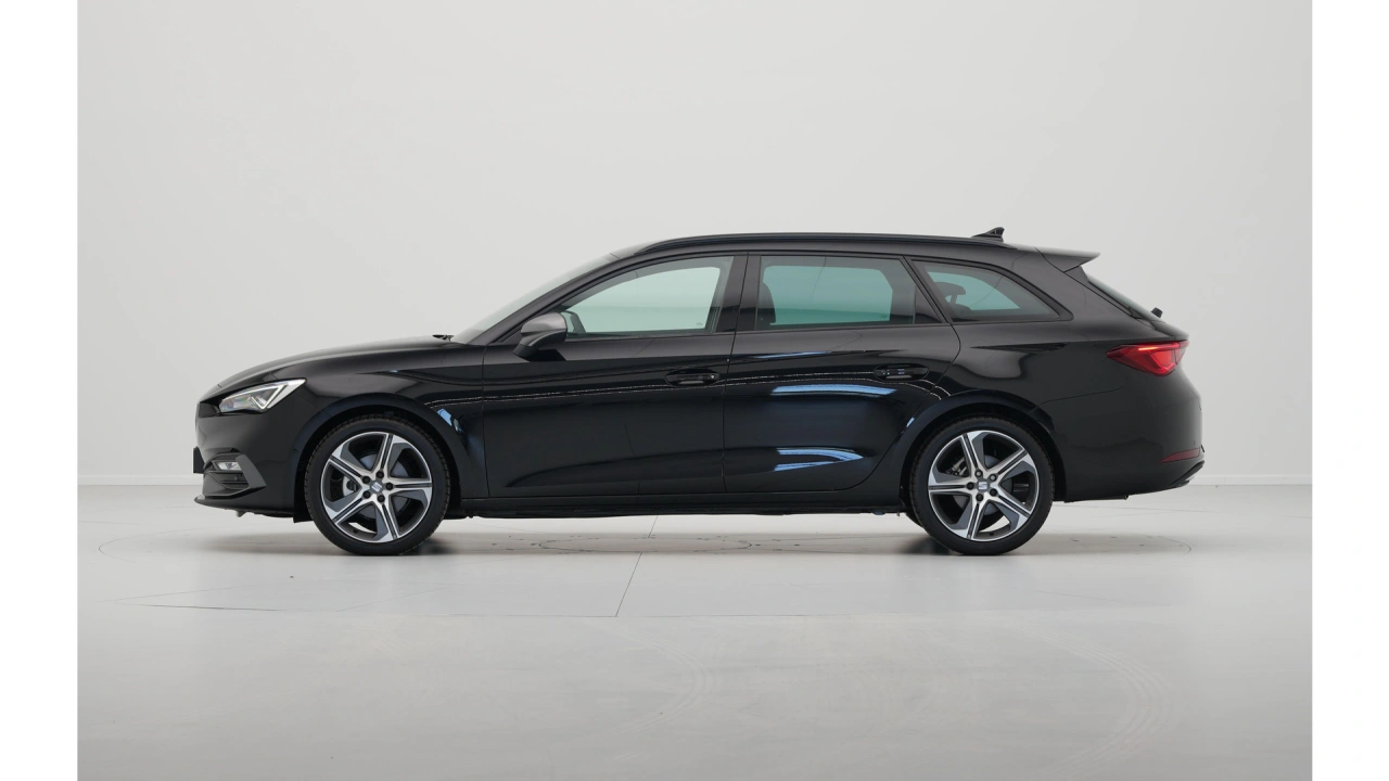 SEAT Leon Sportstourer FR Business Intense