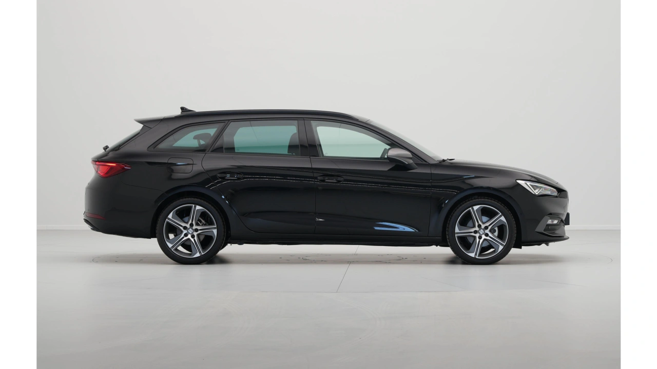 SEAT Leon Sportstourer FR Business Intense