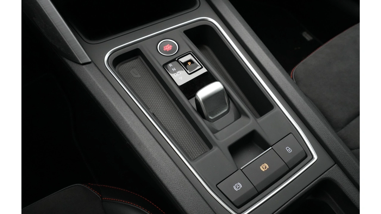 SEAT Leon Sportstourer FR Business Intense