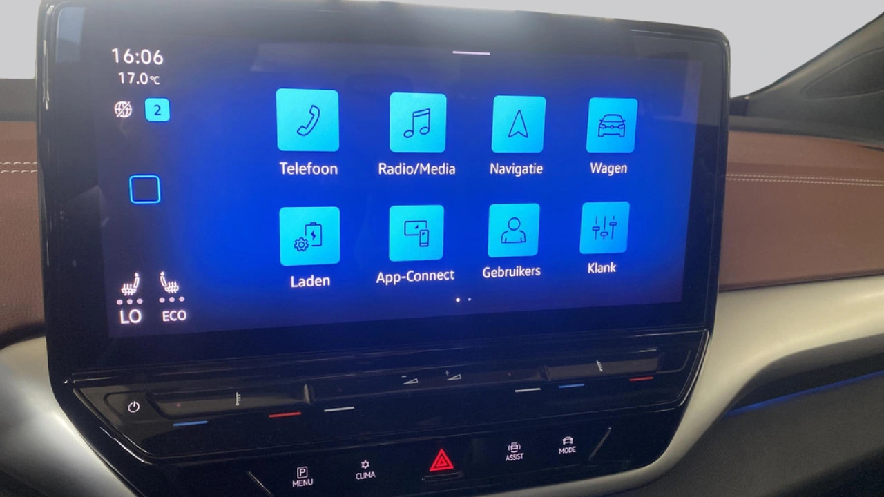 Volkswagen ID.5 Pro 77 kWh 204 pk Automaat | Navi | Apple Carplay | LED | Stuurwielverwarming | Stoelverwarming