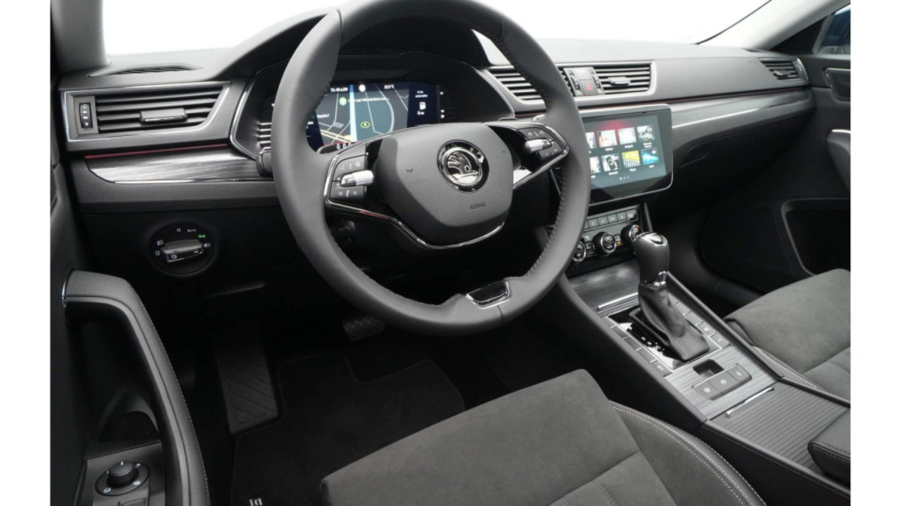 Škoda Superb Combi Business Edition Plus