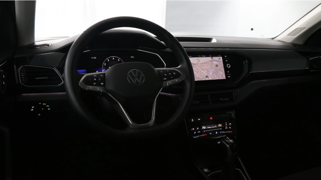 Volkswagen T-Cross 1.0 TSI 110pk DSG Automaat Style / Navigatie / Camera / Keyless / Stoelverwarming