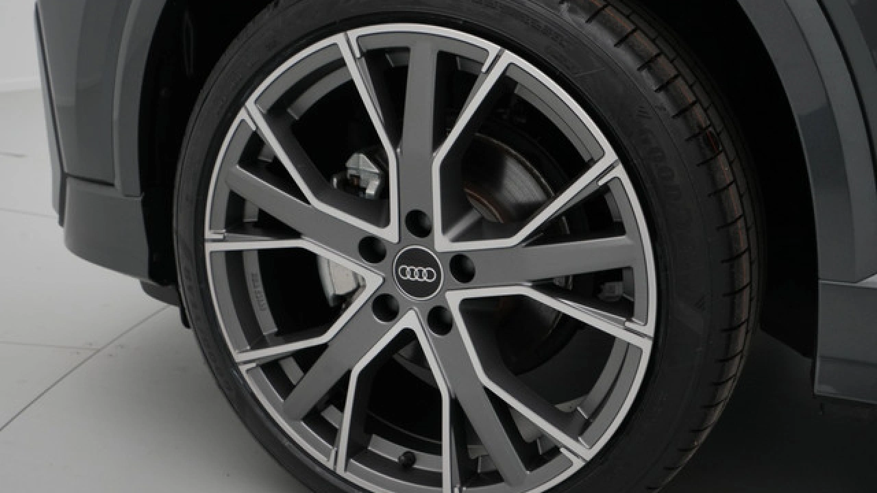 Audi Q2 S edition
