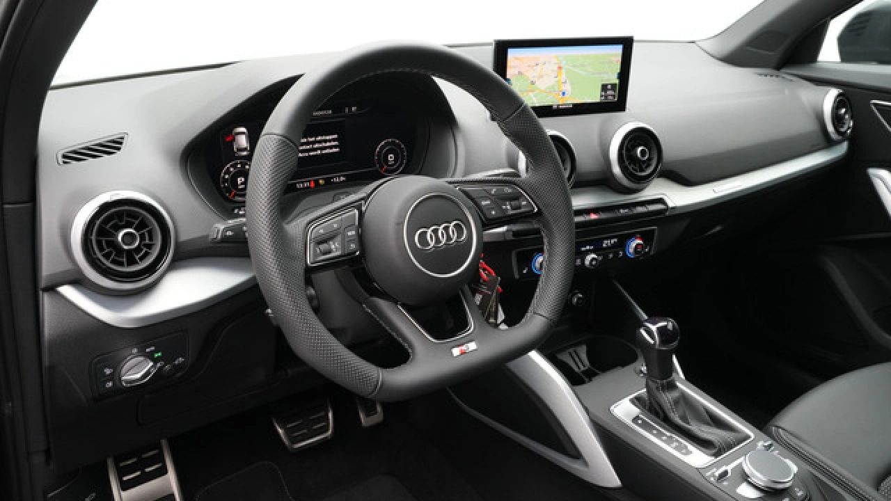 Audi Q2 S edition