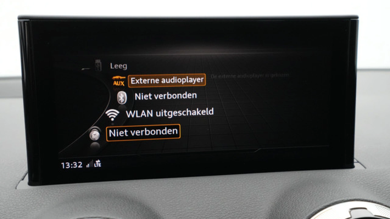 Audi Q2 S edition