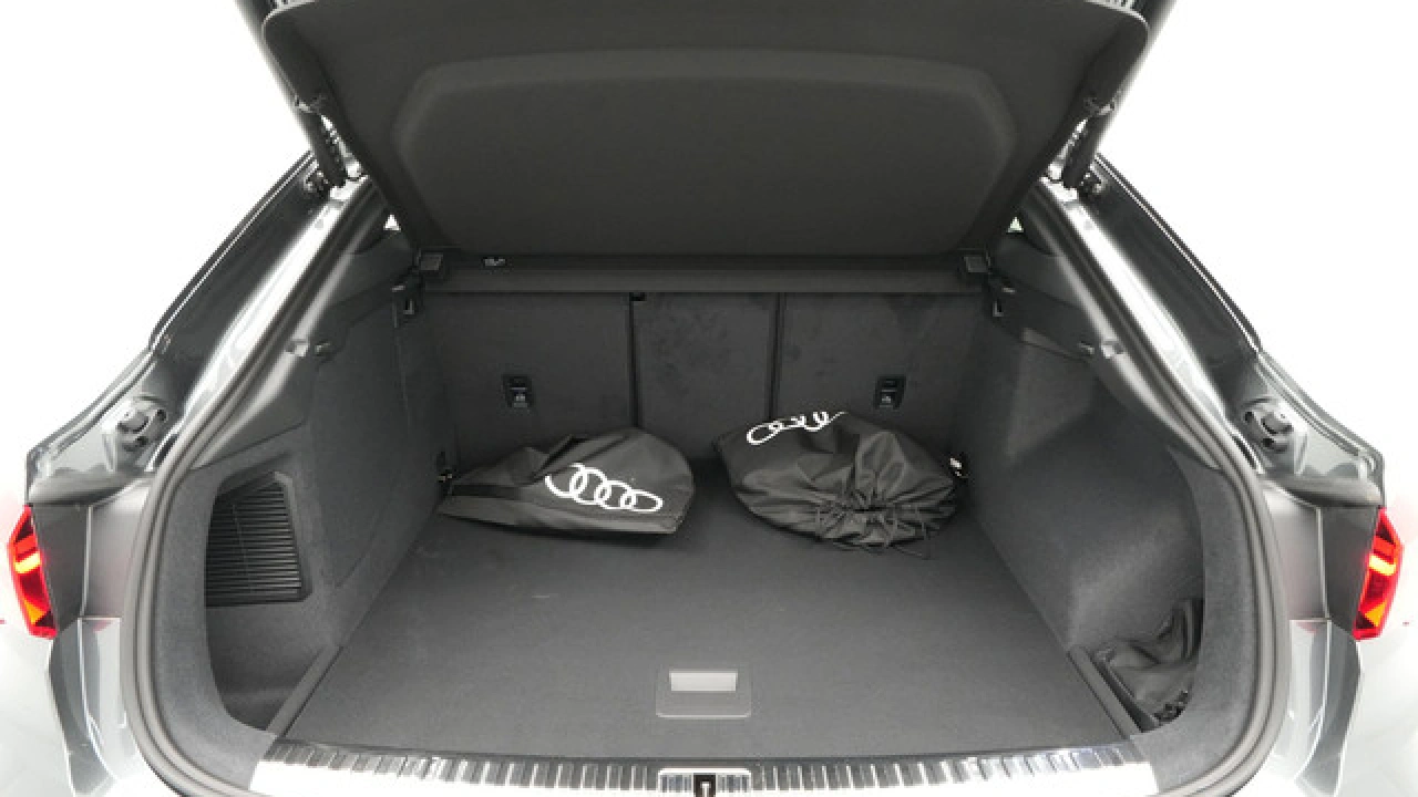 Audi Q3 Sportback S edition