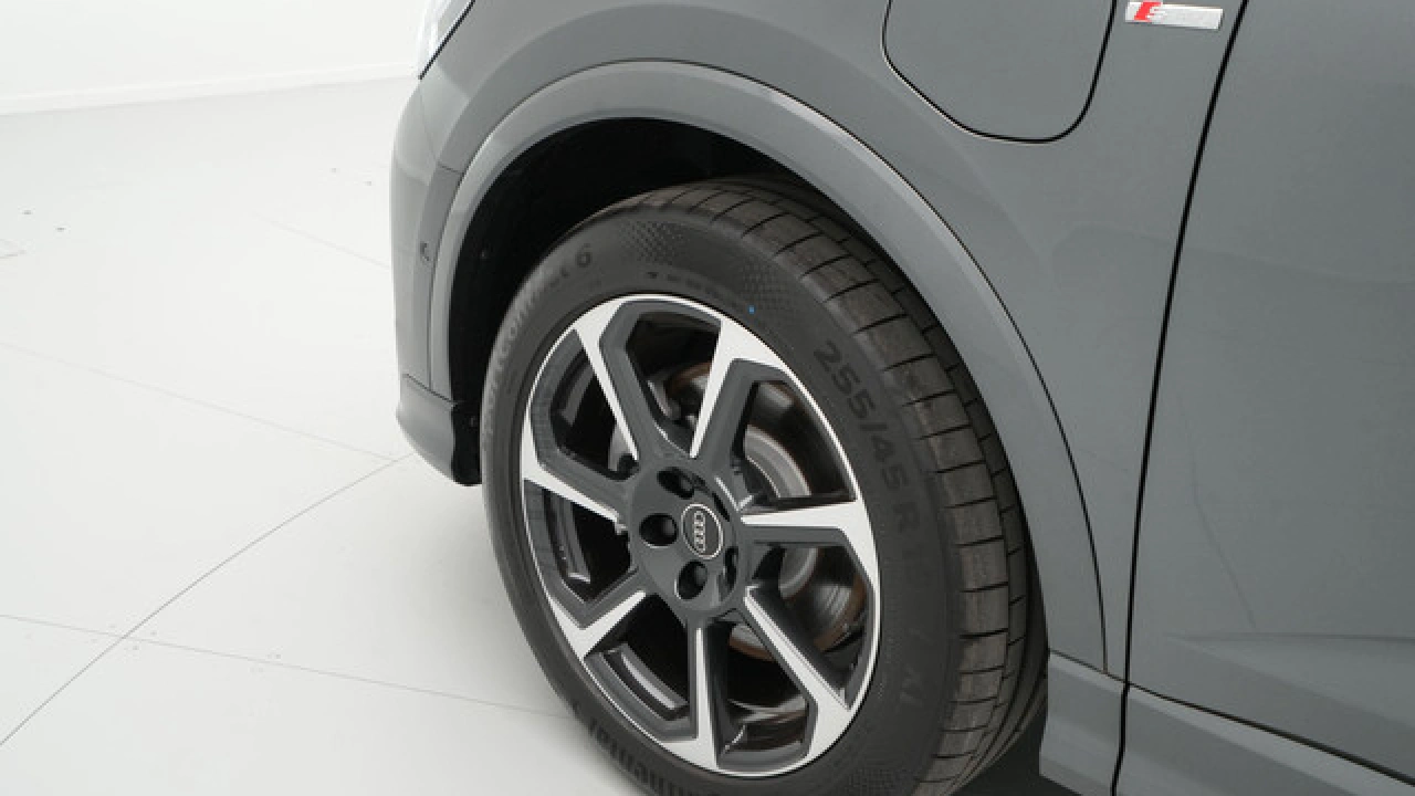 Audi Q3 Sportback S edition