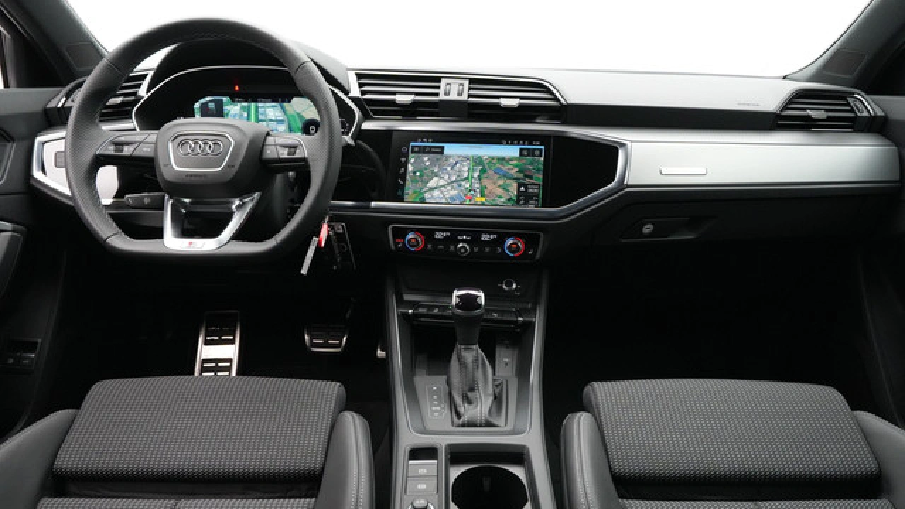 Audi Q3 Sportback S edition