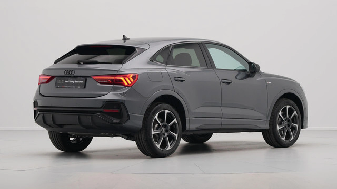Audi Q3 Sportback S edition