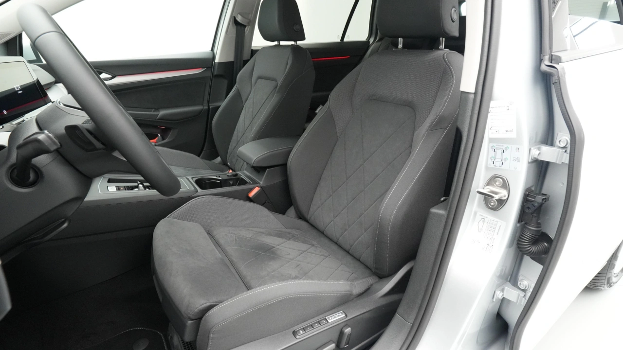 Volkswagen GOLF Variant Life Business