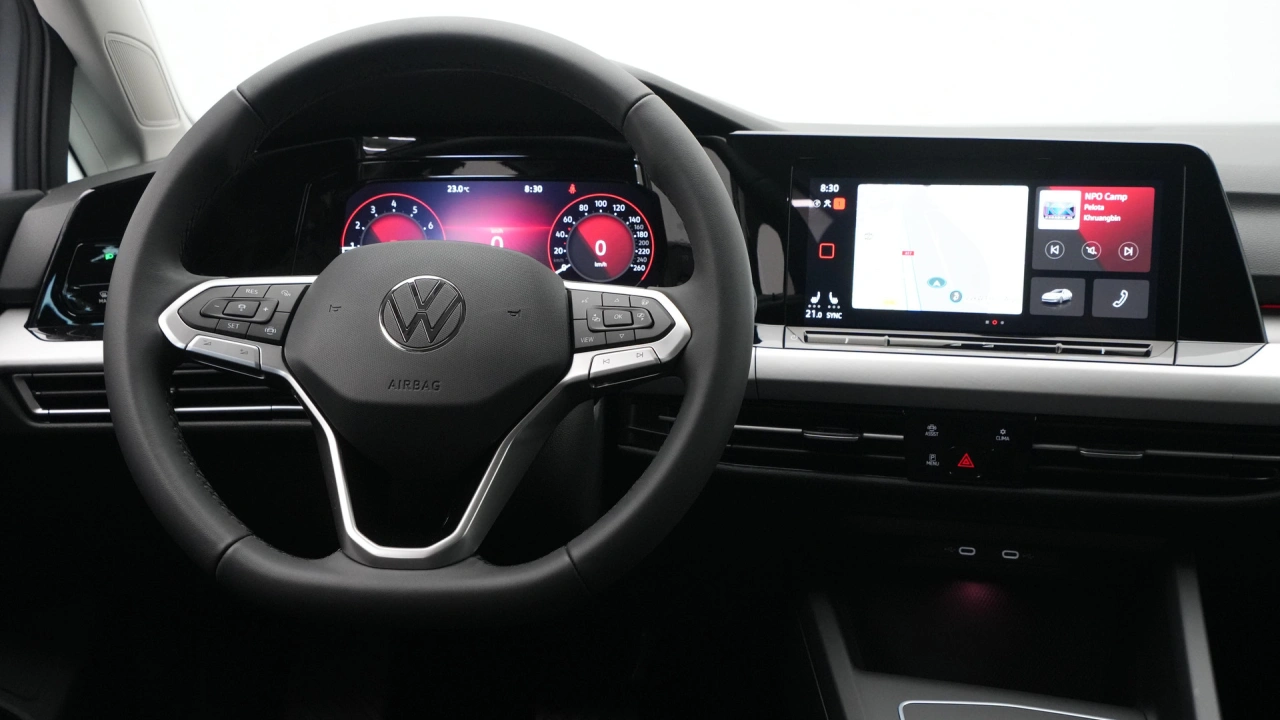 Volkswagen GOLF Variant Life Business