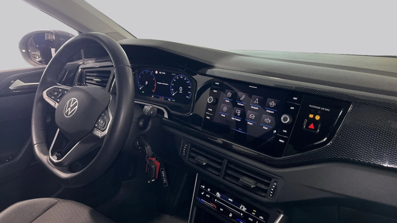 Volkswagen Taigo 1.0 TSI 110pk DSG Automaat Life Business | Navi | Apple carplay | Clima Donker glas |PCD & Camera | 
