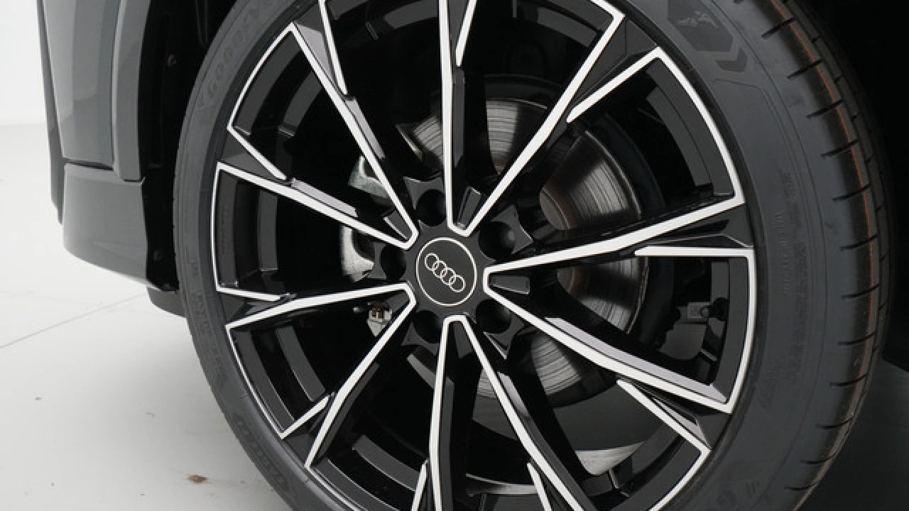 Audi Q2 S edition