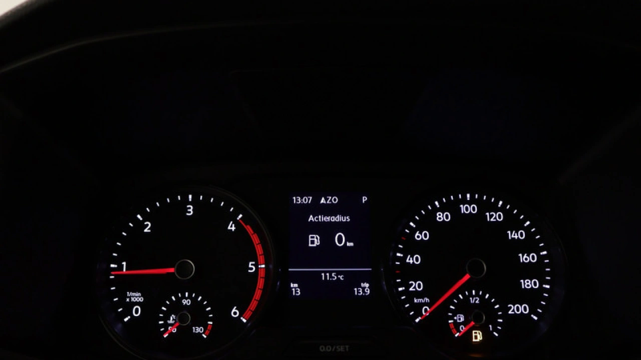 VW Bedrijfswagens Crafter 2.0 TDI 103kW 140PK GVW 3.5T L3H3 WB 3640mm Highline AUT