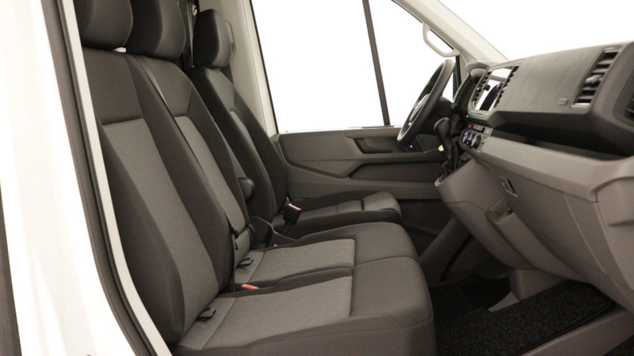 VW Bedrijfswagens Crafter 2.0 TDI 103kW 140PK GVW 3.5T L3H3 WB 3640mm Highline AUT