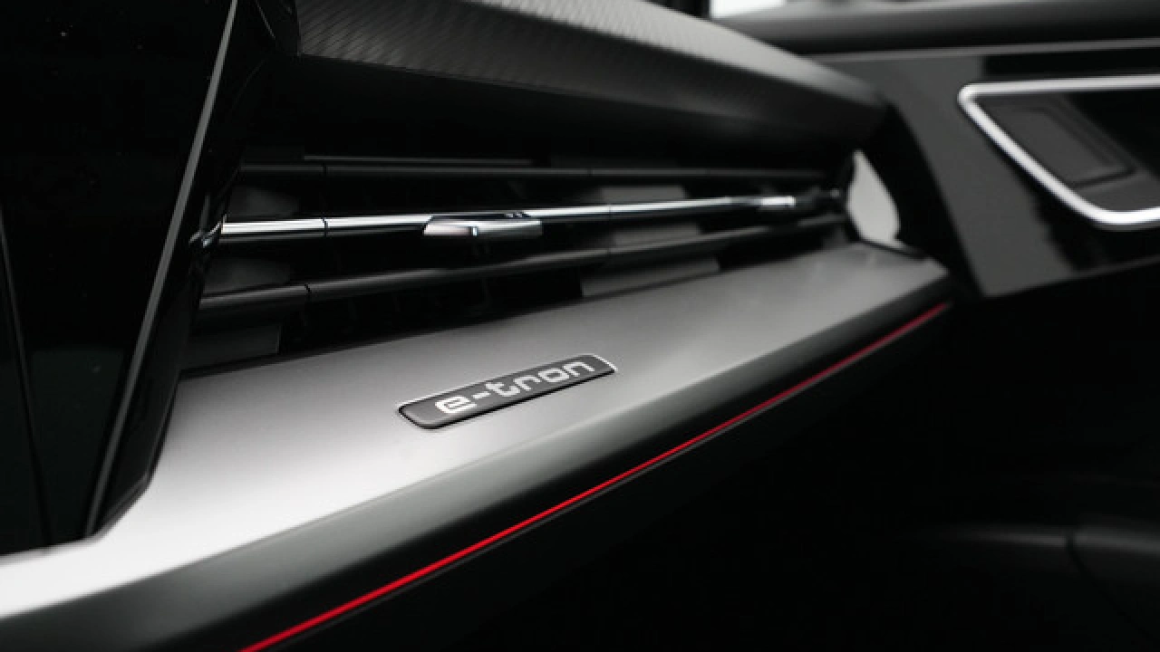 Audi Q4 Sportback e-tron Advanced edition