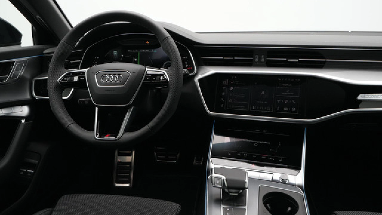 Audi A6 Avant S edition Competition