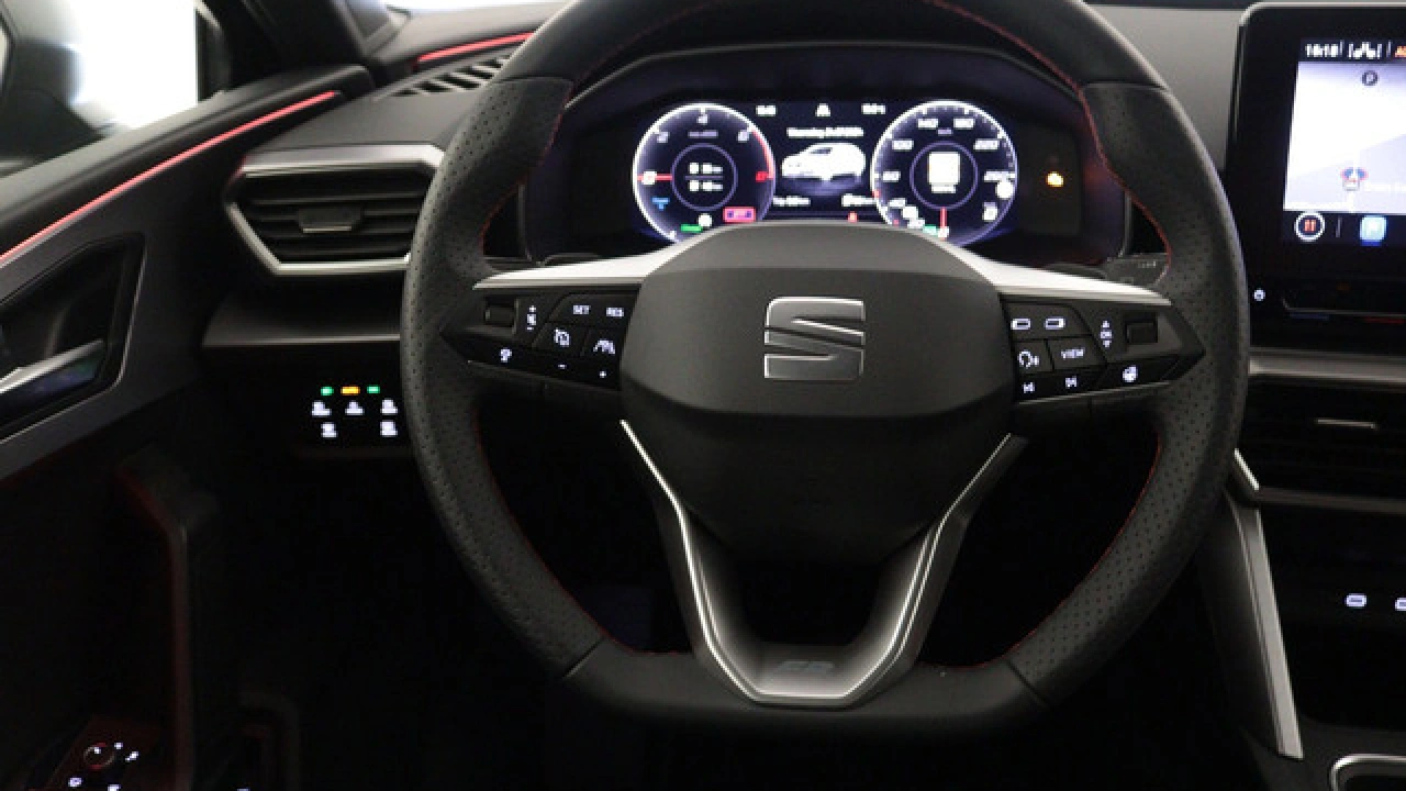 SEAT Leon Sportstourer FR PHEV Business Intense