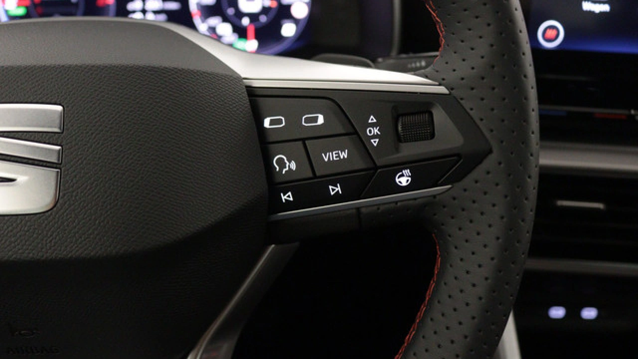 SEAT Leon Sportstourer FR PHEV Business Intense