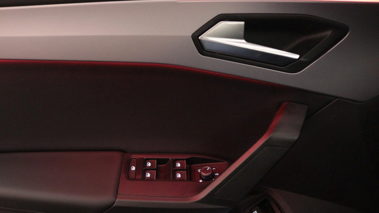 SEAT Leon Sportstourer FR PHEV Business Intense