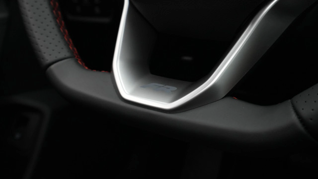SEAT Leon FR PHEV Business Intense