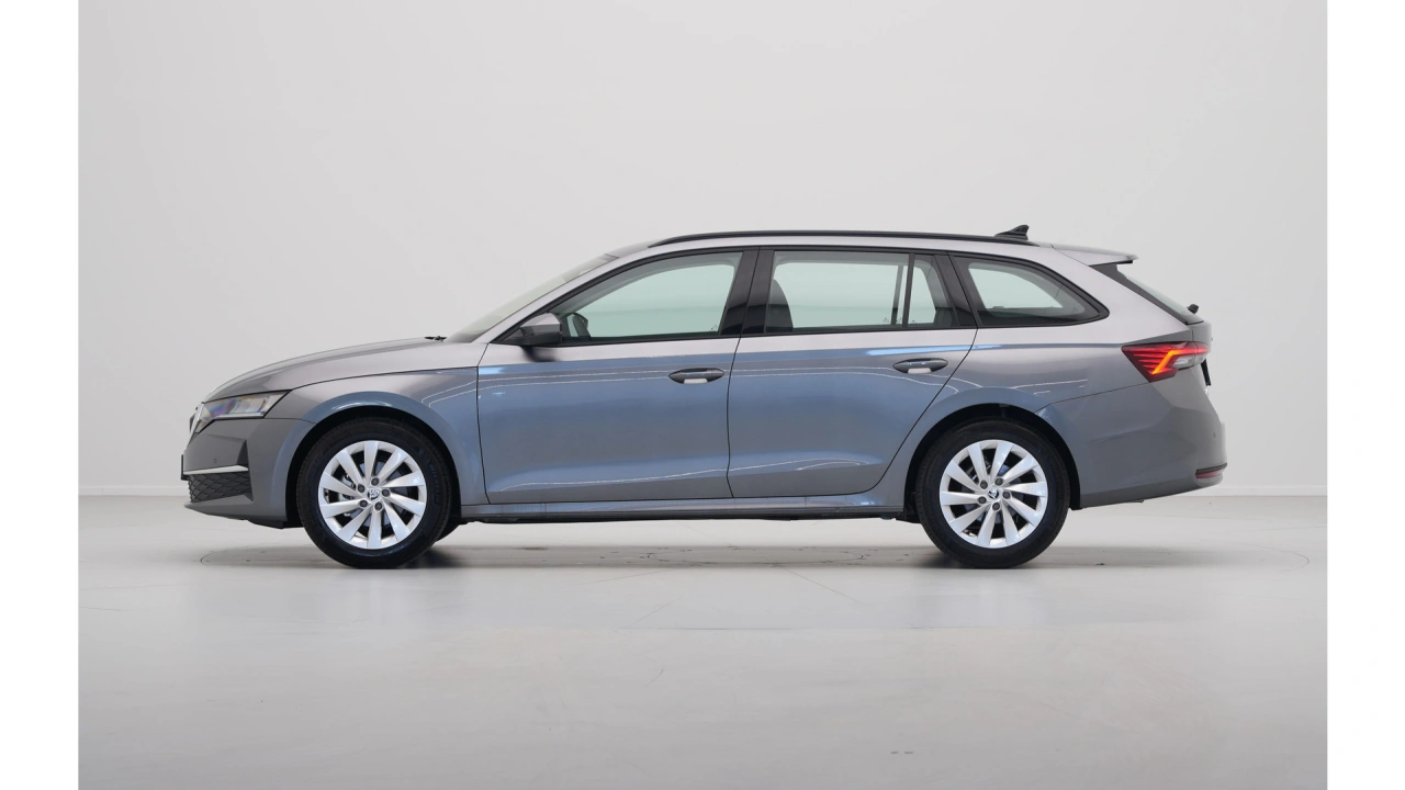 Škoda Octavia Combi First Edition