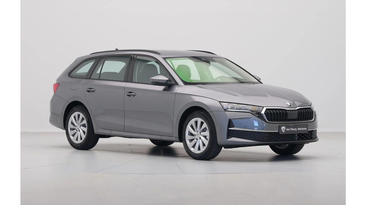 Škoda Octavia Combi First Edition