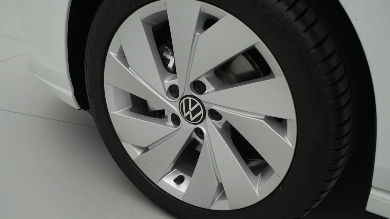 Volkswagen Golf Life Edition