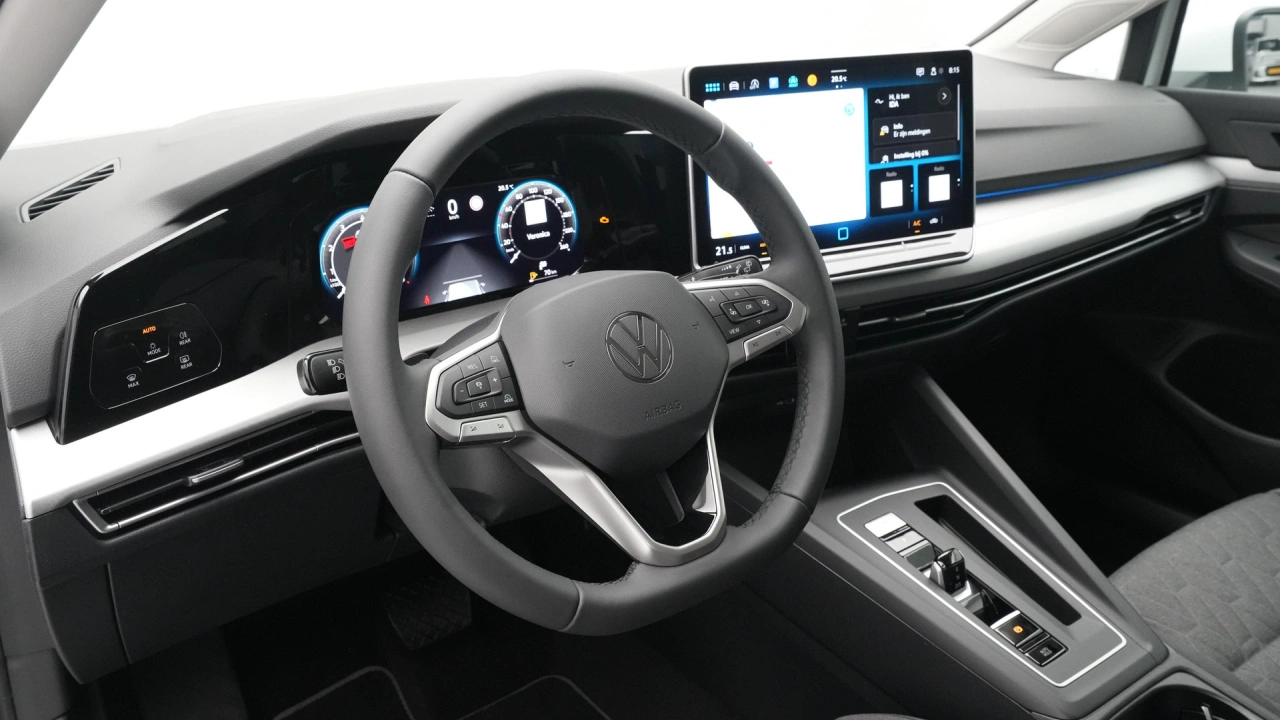 Volkswagen Golf Life Edition