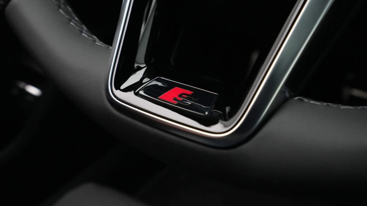 Audi A6 Limousine 50 TFSI e quattro S edition Competition