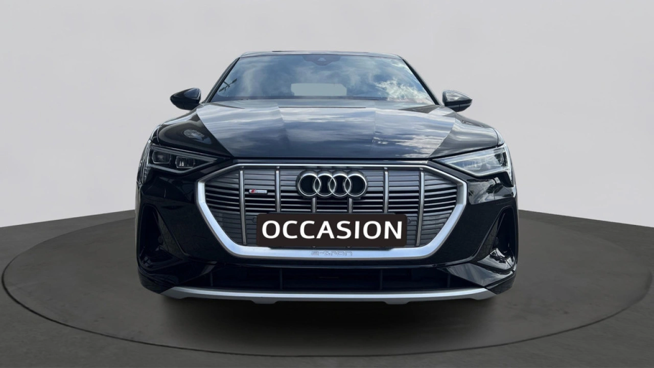 Audi e-tron Sportback 55 quattro 408pk S edition / Panoramadak / B&O Audio / Stoelverwarming