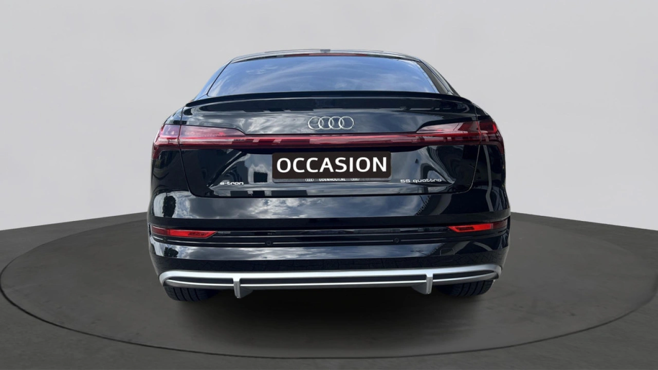 Audi e-tron Sportback 55 quattro 408pk S edition / Panoramadak / B&O Audio / Stoelverwarming