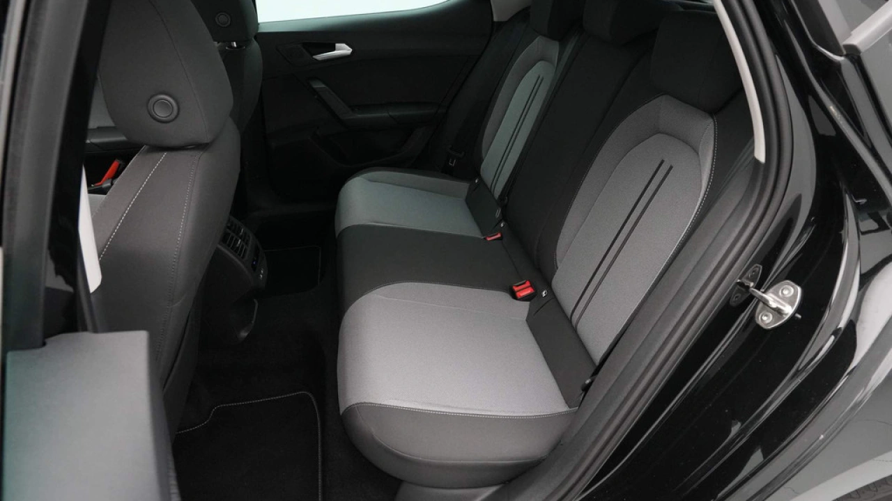 SEAT Leon 1.0 TSI 110pk Style Business Intense