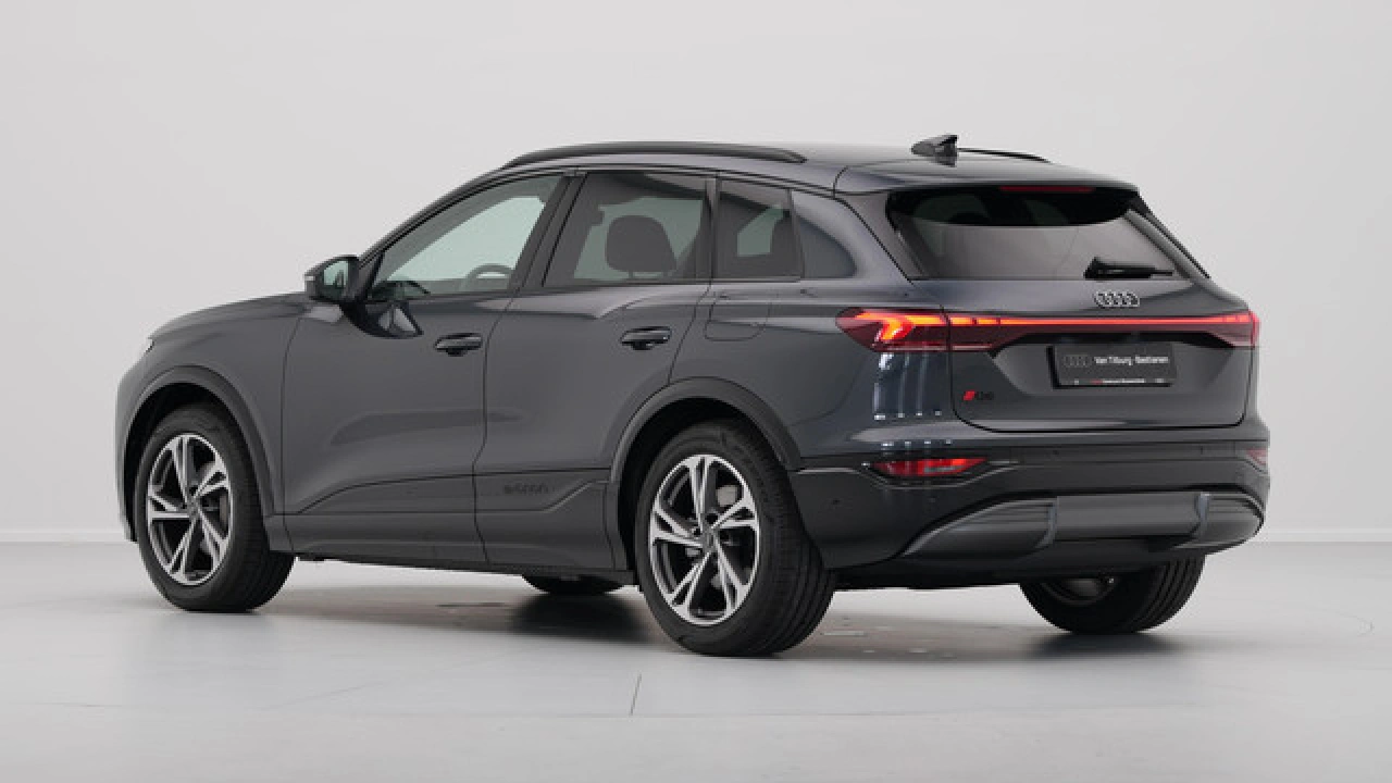 Audi Q6 e-tron Advanced edition
