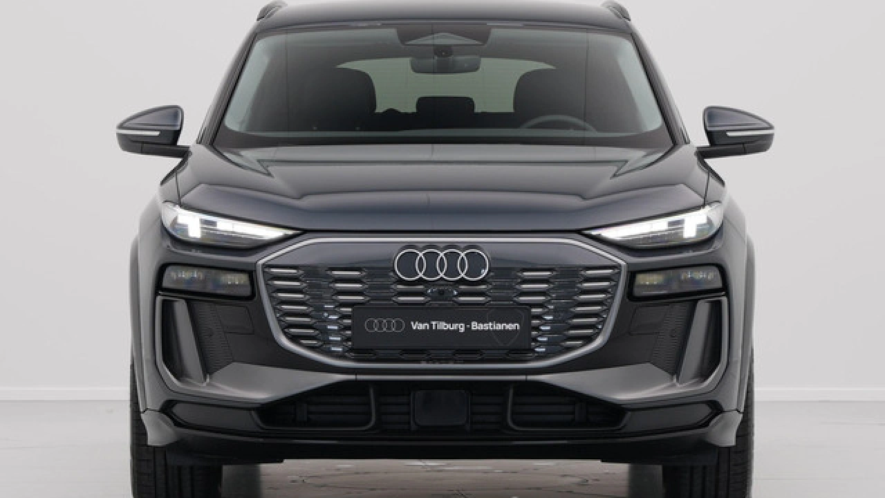 Audi Q6 e-tron Advanced edition