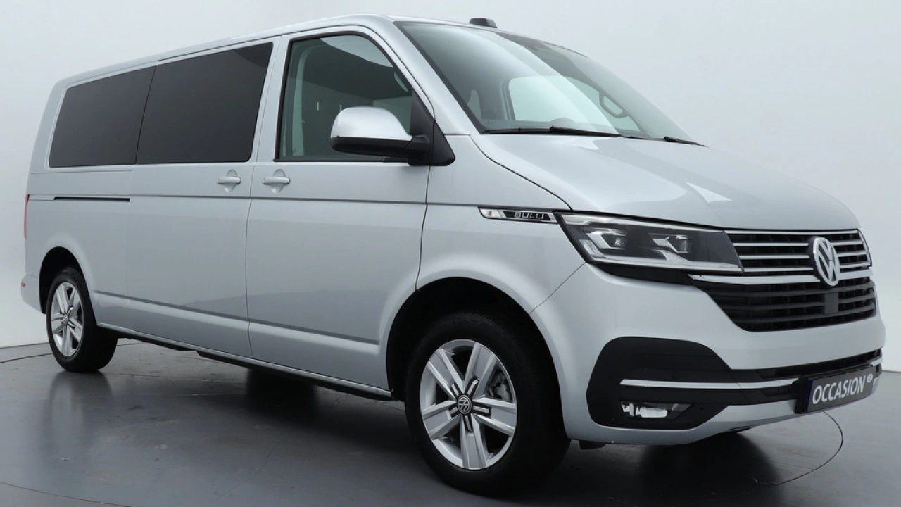 VW Bedrijfswagens Transporter L2H1 2.0 TDI 150pk DSG Bulli