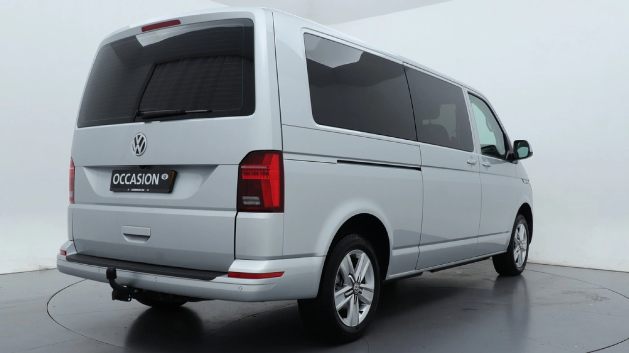 VW Bedrijfswagens Transporter L2H1 2.0 TDI 150pk DSG Bulli