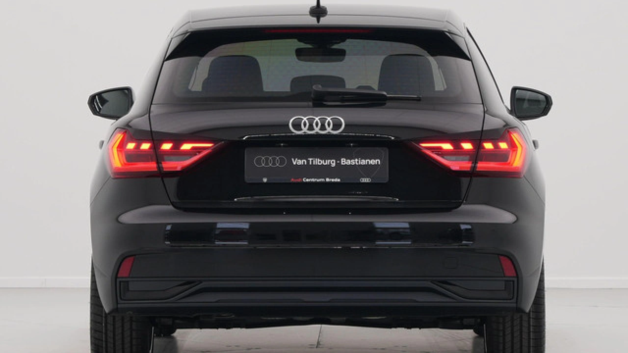 Audi A1 Sportback Advanced edition
