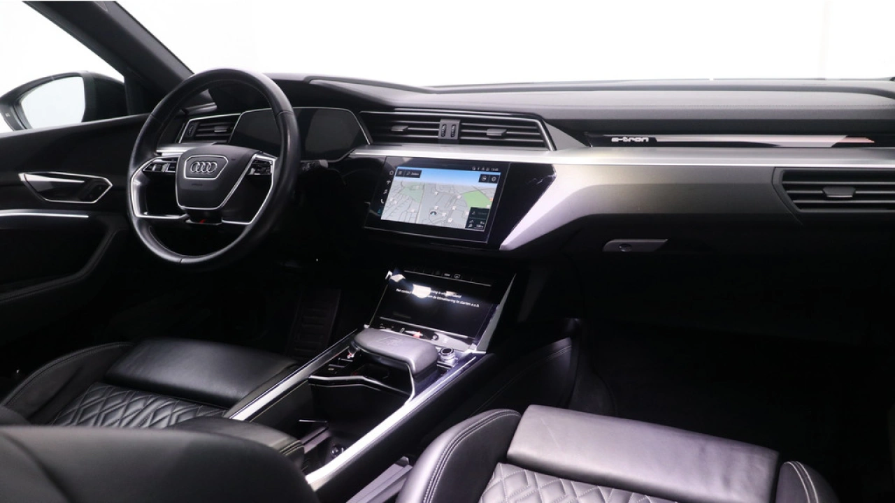 Audi e-tron Sportback S Quattro | 503PK | Panoramadak | Sportstoelen Plus