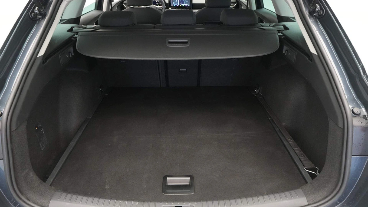 SEAT Leon Sportstourer 1.0 eTSI 110pk DSG Style Business Intense