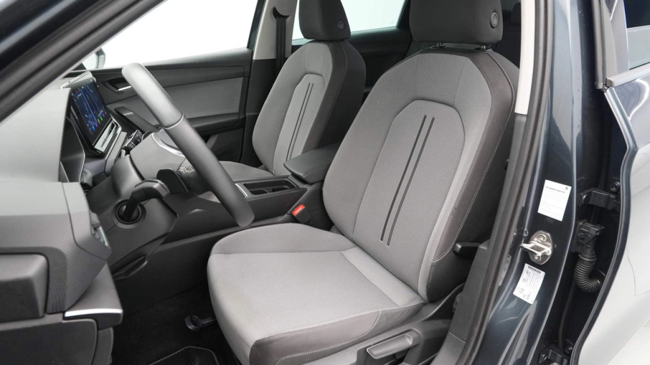 SEAT Leon Sportstourer 1.0 eTSI 110pk DSG Style Business Intense