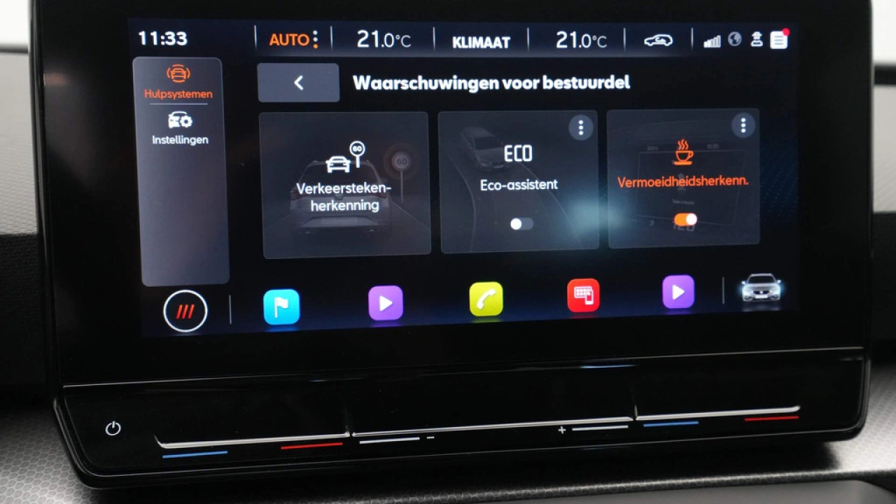 SEAT Leon Sportstourer 1.0 eTSI 110pk DSG Style Business Intense