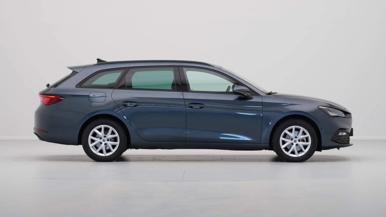 SEAT Leon Sportstourer 1.0 eTSI 110pk DSG Style Business Intense