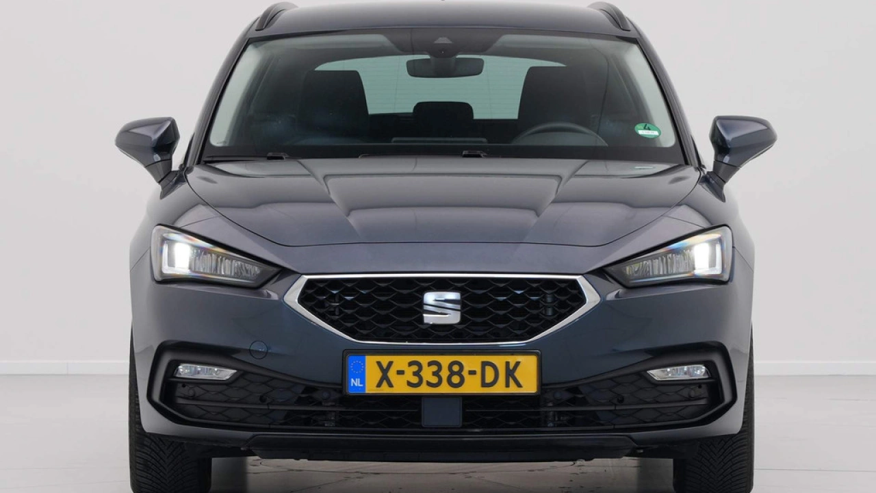 SEAT Leon Sportstourer 1.0 eTSI 110pk DSG Style Business Intense