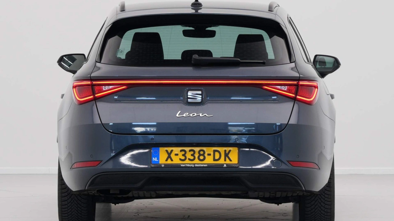 SEAT Leon Sportstourer 1.0 eTSI 110pk DSG Style Business Intense