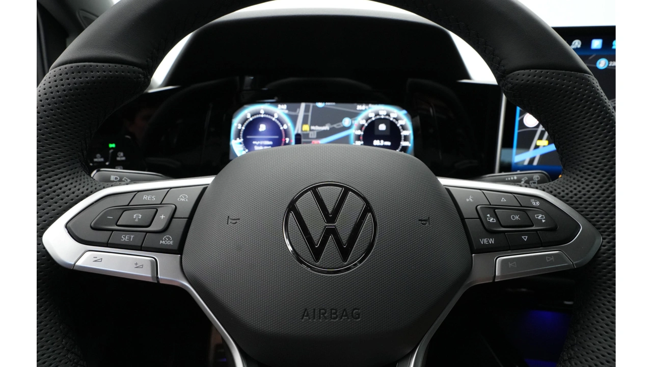 Volkswagen GOLF Variant R-Line Edition