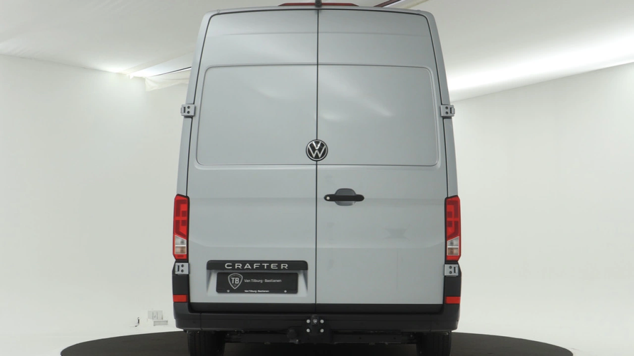 VW Bedrijfswagens Crafter 2.0 TDI 103kW 140PK GVW 3.5T L3H3 WB 3640 mm Trendline