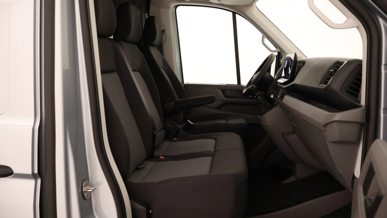VW Bedrijfswagens Crafter 2.0 TDI 103kW 140PK GVW 3.5T L3H3 WB 3640 mm Trendline